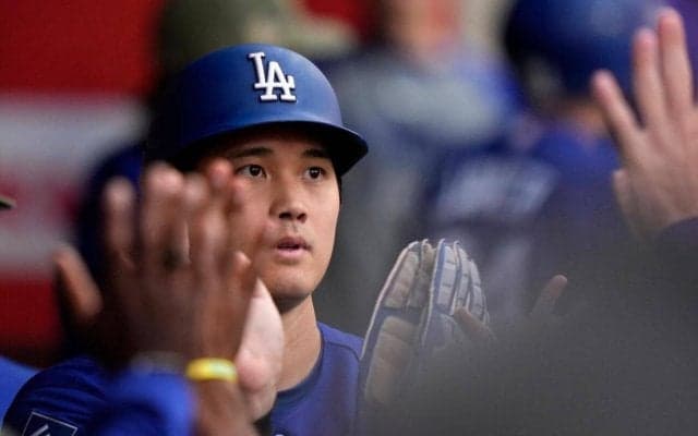 大谷翔平、３打席目は二ゴロ「（ポイントが）近い分、こすってる感じ」NHK解説者が指摘