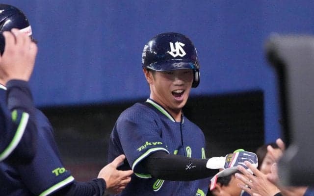 【ヤクルト】狙い通り“池山野球”先制　池山監督「ボール球を」武岡10球目安打　古賀スクイズ
