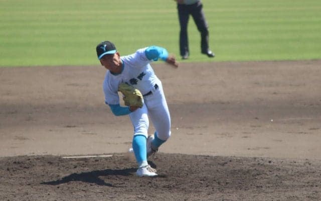 山梨学院が7回コールドでベスト8進出！超大型二刀流など主力3投手がベンチ外も新戦力が躍動【関東大会】
