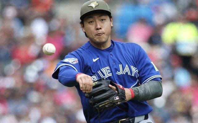 岡本和真は「5月の最高の戦力の1人」　攻守で光る三塁手に現地メディアも満足「ハイライト級のプレーも披露している」