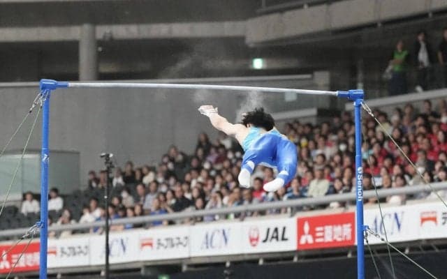 【体操】橋本大輝、鉄棒落下響き２位も…跳馬で大技に挑戦「やってみて本当に良かった」達成感
