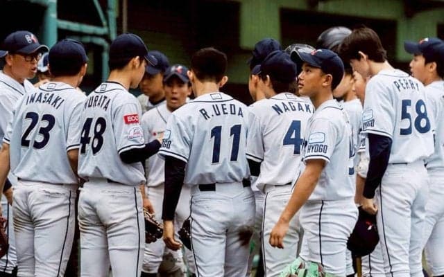球速や打球スピードだけでは「ただの自己満足」　中学強豪が“眼の専門家”を招聘したワケ
