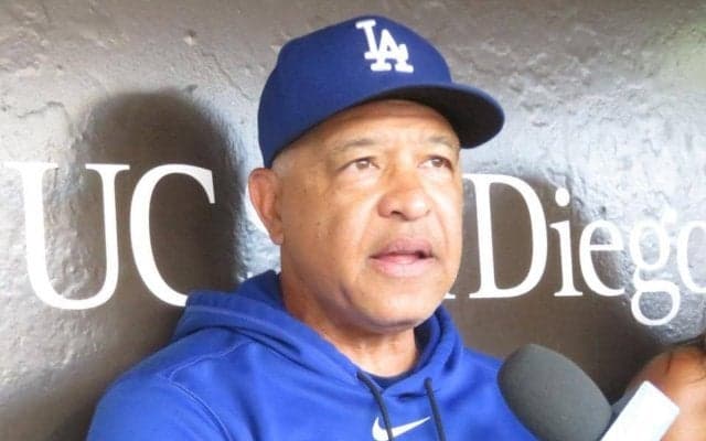 大谷翔平がＭＶＰとサイ・ヤング賞のＷ受賞ある？　米記者の気の早い質問にロバーツ監督は「十分チャンスある」