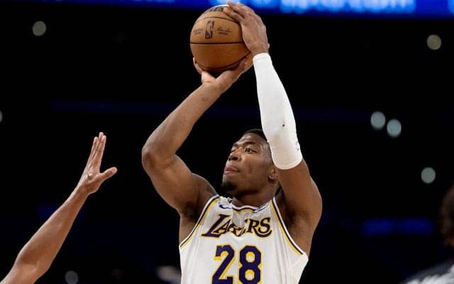 レイカーズ八村塁が自身の存在価値を高めた2025-26シーズン NBAプレーオフ史上成功率トップでも「３ポイントが好きではない」という理由