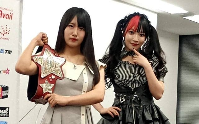 【スターダム】玖麗さやかと伊藤麻希が最後の前哨戦“物販対決”へ特製ポートレート投入宣言