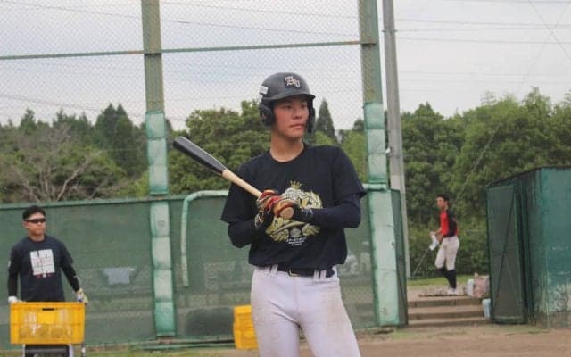 仙台育英のスーパー1年生が3番打者として10打数5安打の大活躍！中学時代は異例の2年連続Ｕ-15代表選出