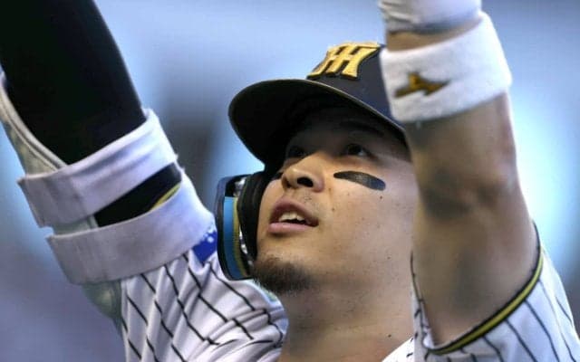 止まらぬ虎の大砲　MLB名門はGMら“大規模スカウト軍団”を派遣　三冠＆OPS1.000超えの佐藤輝明は米球界でも「話題の男」に