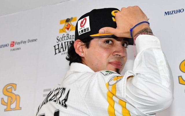 【ソフトバンク】育成左腕アルメンタが支配下登録　背番号はメキシコのレジェンドと同じ「34」