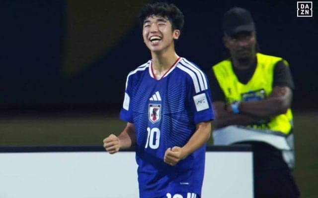 「並外れている」日本代表10番の“衝撃スーパーゴール”に海外ファン驚愕！16歳・北原槙は「例外的なタレント」「まるでベテラン」【U17アジア杯】