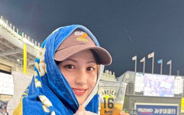 【日本ハム】カッパ着ての観戦はいつもと違う特別感／花咲楓香