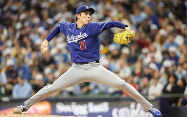 佐々木朗希が６球で先制点を献上　自らの悪送球と適時打も絡み、初回に痛恨の３失点