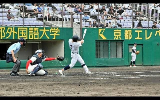 滋賀学園、悔やまれる1球　「夏も背番号1つけたい」近畿高校野球