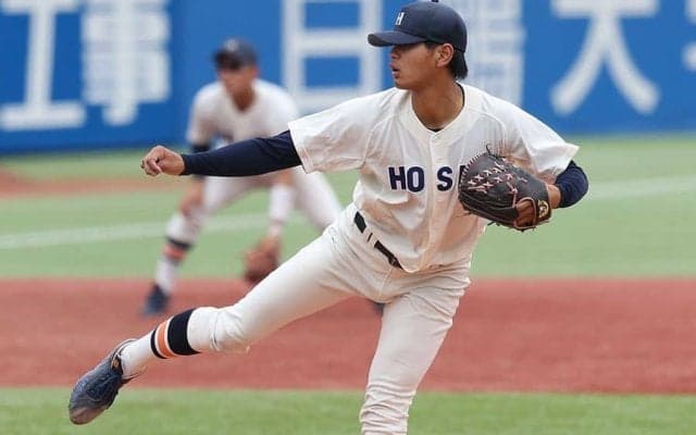 軟式出身＆一般入試で六大学　TOEIC905点の秀才…4年生でエースに急成長、“悩ましい進路”