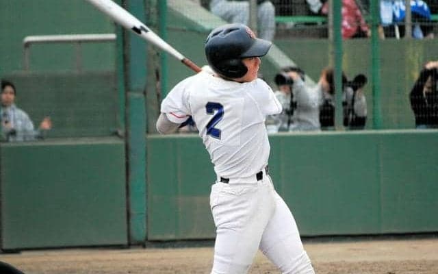 下山学園、初の東北大会出場　申告敬遠の後「打ち直し」で決勝二塁打
