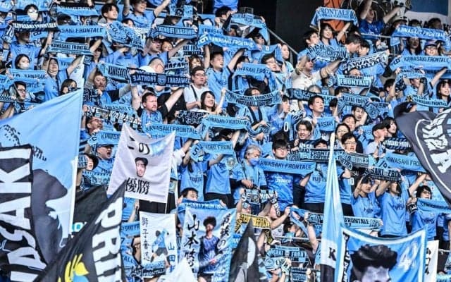 ｢祭りじゃーーー！｣川崎の22歳大卒ルーキーがプロ初ゴールから３０分足らずで衝撃のハットトリック達成！｢久しぶりに度肝抜かれた｣｢持山くん最高すぎかよ！｣