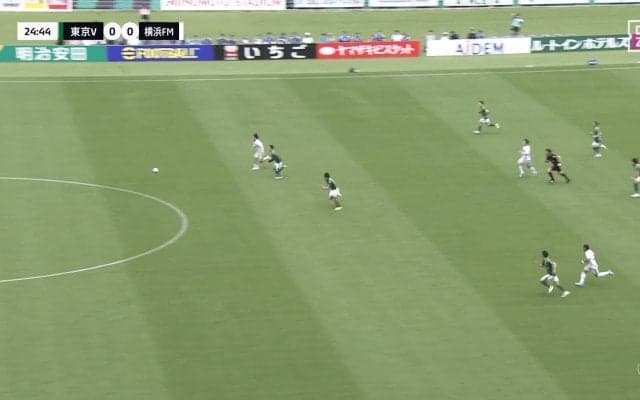 Jリーグにエンバペ出現！？“60m独走ゴール”が「爆速すぎる」「前田大然に匹敵」横浜FM・近藤友喜にファン驚愕「一人で完結」