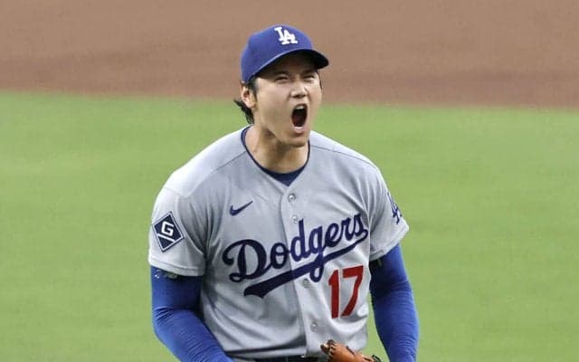 大谷翔平とドジャースが挑む二刀流の「次なるステージ」　対話を重ねながら「休養」を組み込む思想とは