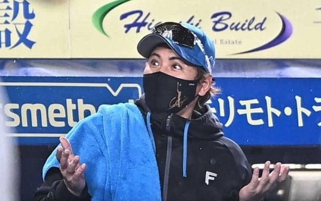 日本ハム・新庄監督　甲子園でサプライズは「ない、ない」　交流戦真剣「流れを変えないと」３連敗中で借金３