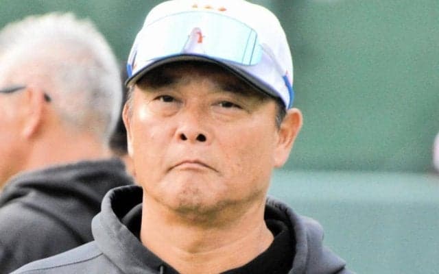 巨人　シーズン中の生え抜きでない監督代行は球団初　阿部監督逮捕で橋上秀樹オフェンスチーフコーチが就任