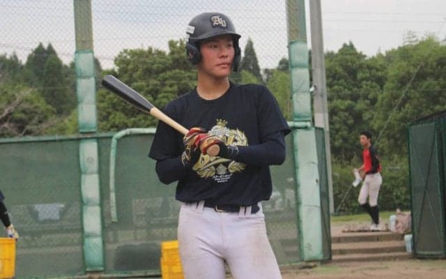 仙台育英のスーパー1年生が公式戦通算16打数8安打の活躍！県大会のみだと.583の高打率！！