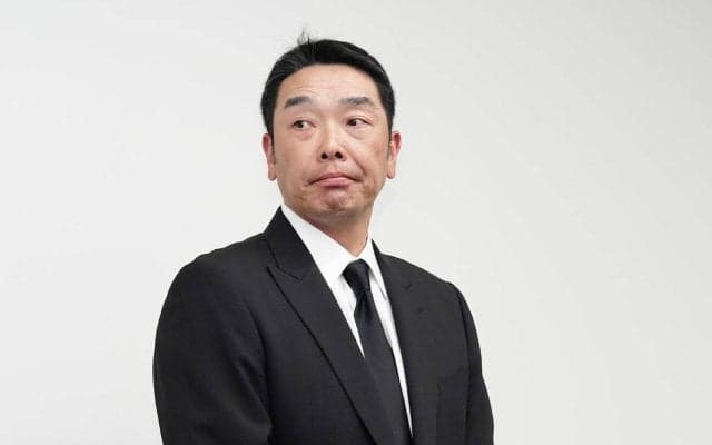 【巨人】阿部慎之助監督が辞任会見　18歳長女からの手紙も紹介　長女への暴行の疑いで逮捕