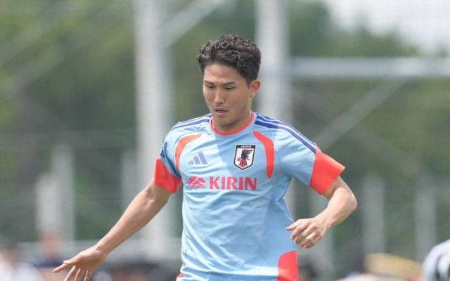 【日本代表】DF渡辺剛、吉田麻也に「まだまだ動ける。代表に食い込める体」Ｗ杯への準備を吸収