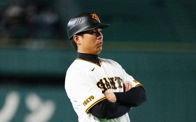 【巨人】阿部監督辞任に伴い吉川大幾コーチがベンチ入り　ベースコーチを務める