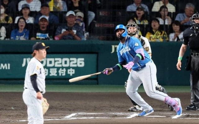 【阪神】西勇輝が日本ハムのレイエスに先制被弾　初球スライダーをバックスクリーンに