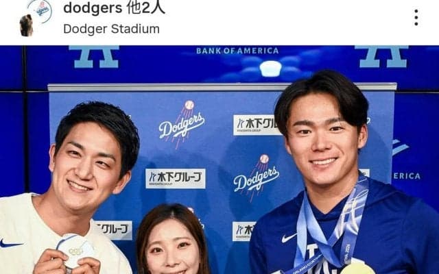 りくりゅう始球式　山本由伸らと豪華ショット！「うわぁ」「とんでもない」「どちらも金メダリスト」ネット騒然