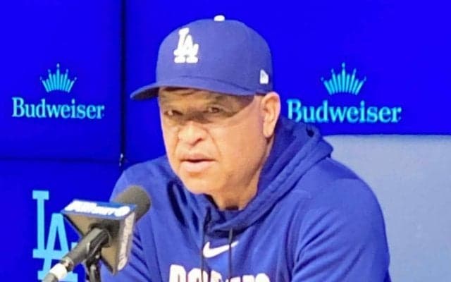大谷翔平は２戦連続リアル二刀流へ　ロバーツ監督発表「明日は打つ予定」ロッキーズは菅野智之の先発を発表　侍Ｊ対決に