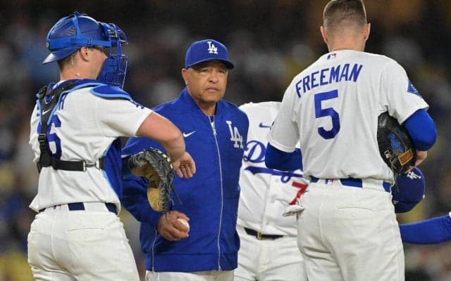 ドジャースのロバーツ監督、右手首死球の大谷翔平途中交代を説明　28日は登板も二刀流は未定