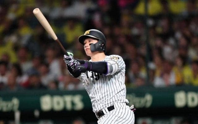阪神・森下が弾丸ライナーで今季１２号ソロ