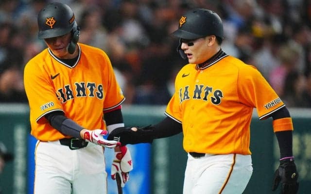 【巨人】橋上監督代行が初白星　６連敗危機に「こういう時こそベテラン」粋なサプライズに笑顔も