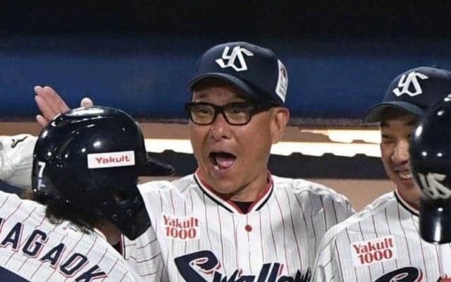 ヤクルト　執念ドローで首位タイ再浮上　サンタナ１０号同点２ラン　池山監督「いい戦いができた」