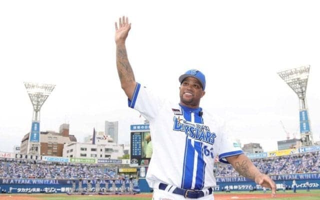 「本当にさみしいです」ＤｅＮＡ　電撃引退ビシエドが２軍選手ともお別れ　関根が集合写真投稿で反響「リスペクトが伝わります」