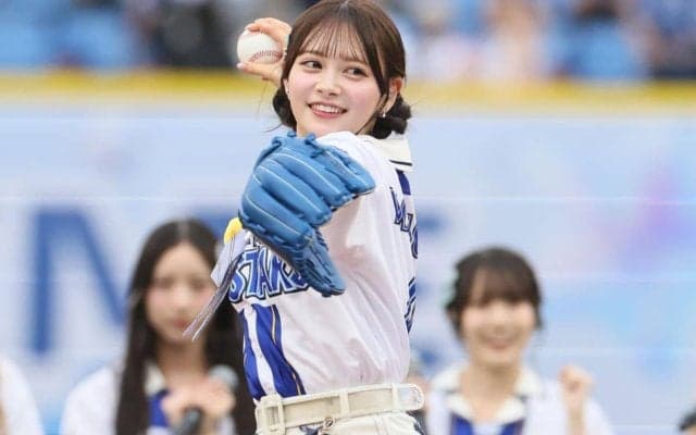 「可愛すぎてえぐい」22歳人気アイドルが交流戦に降臨…「ビックリしたよ！」「ハマスタが沸いてさすがでした」