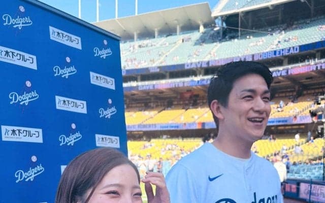 「こっちまで笑顔に」“りくりゅう”が大リーグ始球式の裏側公開　由伸、朗希との3Sも