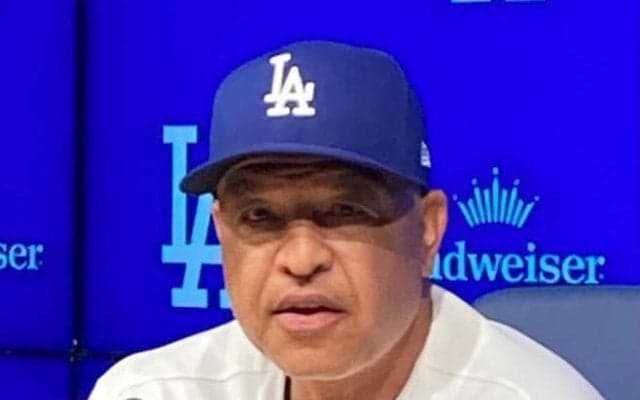 ロバーツ監督が大谷翔平に感嘆「とんでもなく競争心が強い」６回無安打で不満を口にする姿に「あの男にすごく似ている」レジェンド左腕を引き合いに出す