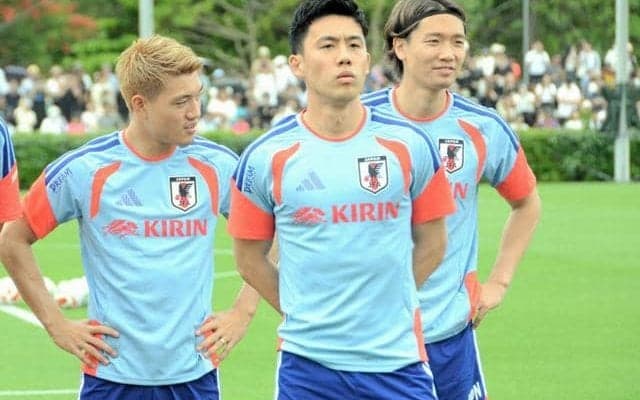 日本代表主将の遠藤航が合流　「特別な感情」で挑む3度目の大舞台