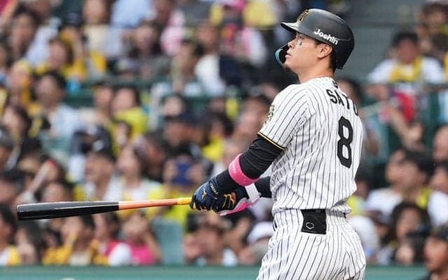 佐藤輝明、セ単独トップ豪快13号　雨の甲子園が熱狂、解説の清原和博氏「素晴らしい」