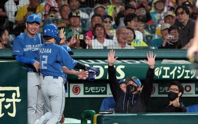 日本ハム　新庄剛志監督「ミットの網は引っかかるんですよ」ファーストミットの特性まで把握した九回のスクイズ　ダメ押し１点に「デカかったね。本当に」