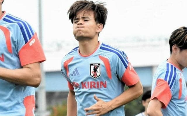 久保建英が背番号8にかけた思い　「南野選手のようにチームを牽引」