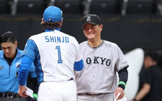【巨人】橋上監督代行「抱擁されるのかなって心配しましたけど…」新庄監督とメンバー表交換の裏話
