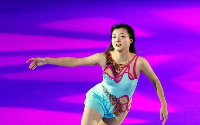 【フィギュア】坂本花織さん、引退会見後初演技　盟友樋口新葉さん振り付けの新プロ披露