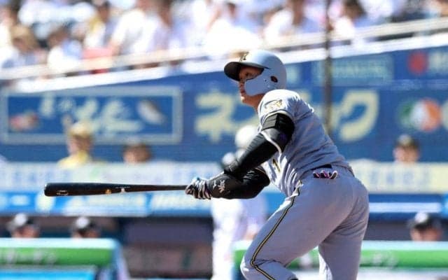 阪神　森下が１３号２ランで勝ち越し　３試合ぶりの一発