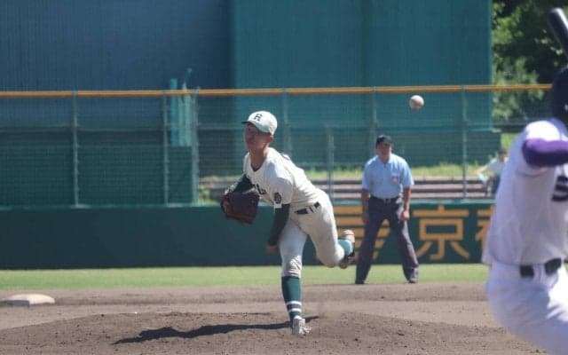 【近畿大会】U18候補合宿経験した報徳学園・中尾勇貴が今季初二刀流「最初浮かれてたけど」