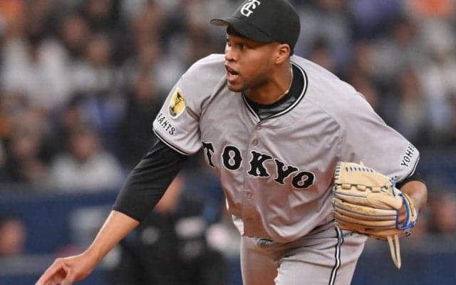 巨人　マルティネスがヒヤヒヤセーブ　３点リードから一打同点のピンチ招くも　力で押し切りマウンドで絶叫　橋上新体制初の連勝呼ぶ