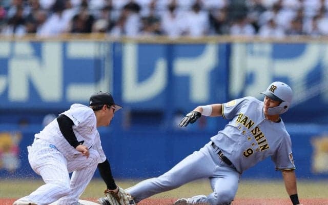 【阪神】ドラ1立石がプロ初盗塁に成功　中前打放ち直後の初球で果敢に二盗