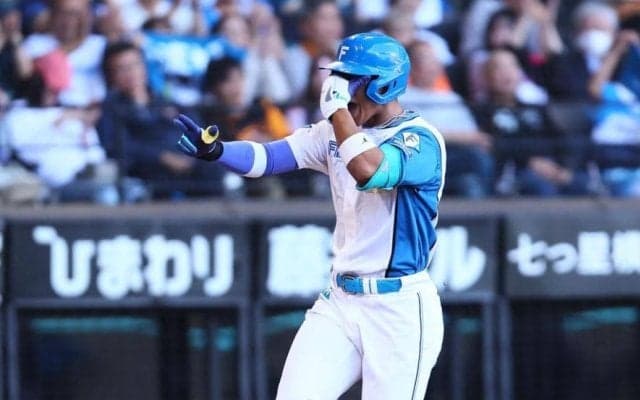 日本ハム　７度目完封勝ちで連敗ストップ　月間勝ち越しで借金１　郡司が先制の２点二塁打、万波が特大１２号ソロ　北山が６回無失点で４勝目
