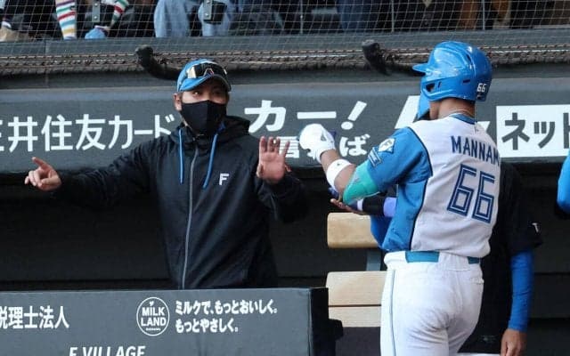 【日本ハム】新庄剛志監督「飛んだね～。あの方向に常に打ってほしい」万波中正141m特大弾